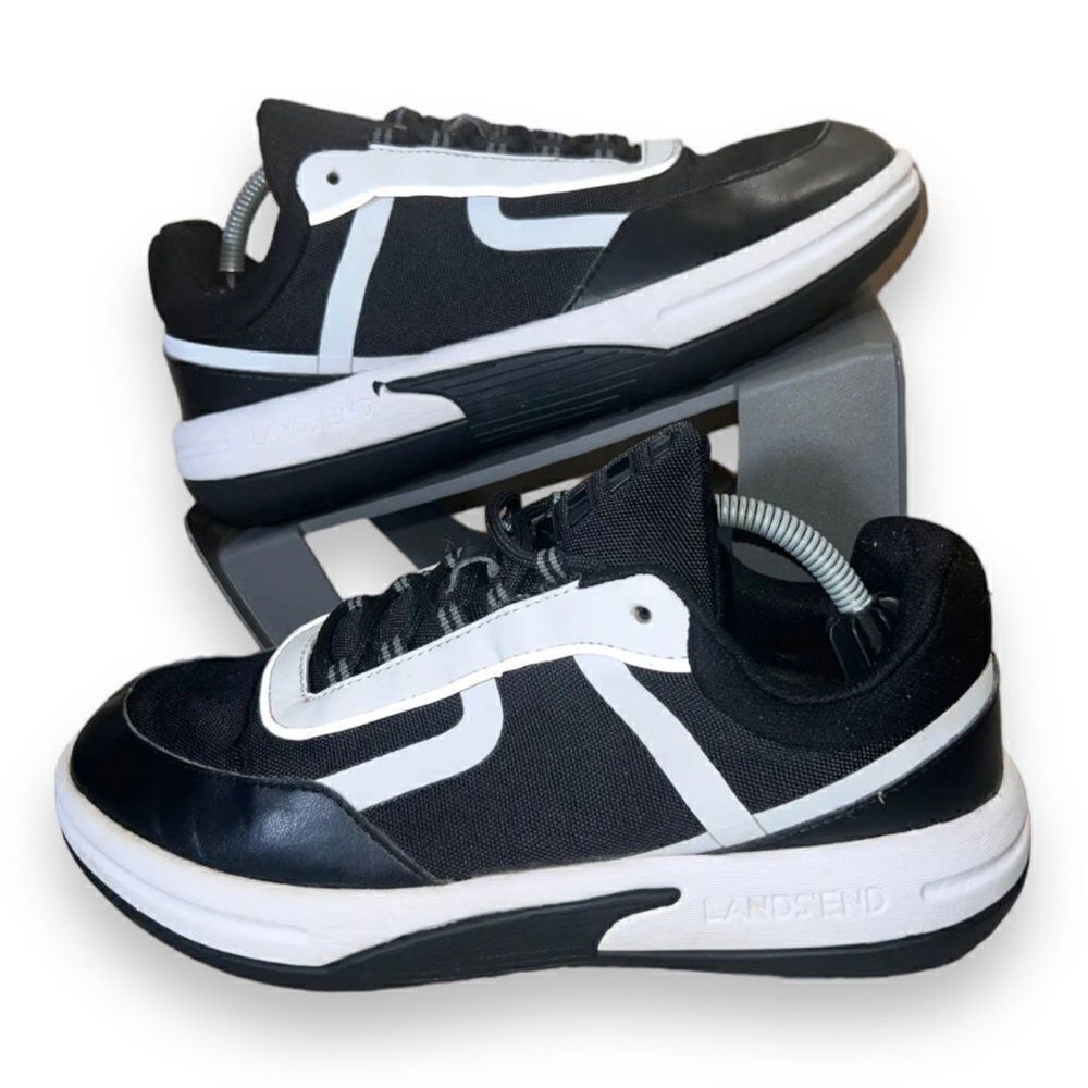 Lands End Action Runner‎ Lace Up Sneakers Black/White 474023 Women's 8.5